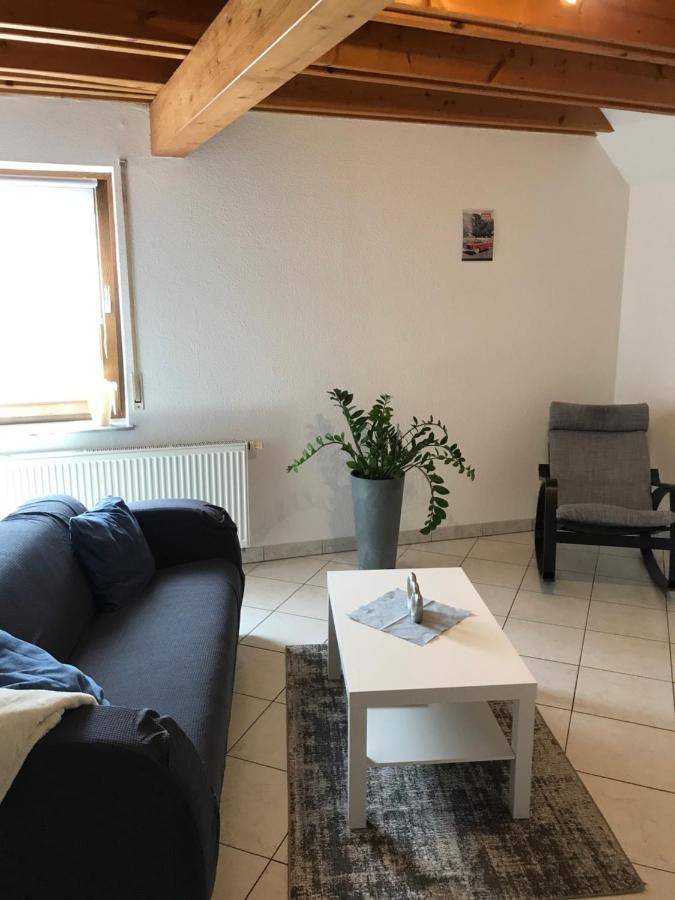 Dz Im Haus Maja Appartement Holzkirchen  Buitenkant foto