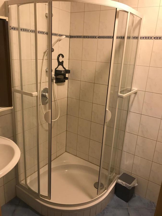 Dz Im Haus Maja Appartement Holzkirchen  Buitenkant foto
